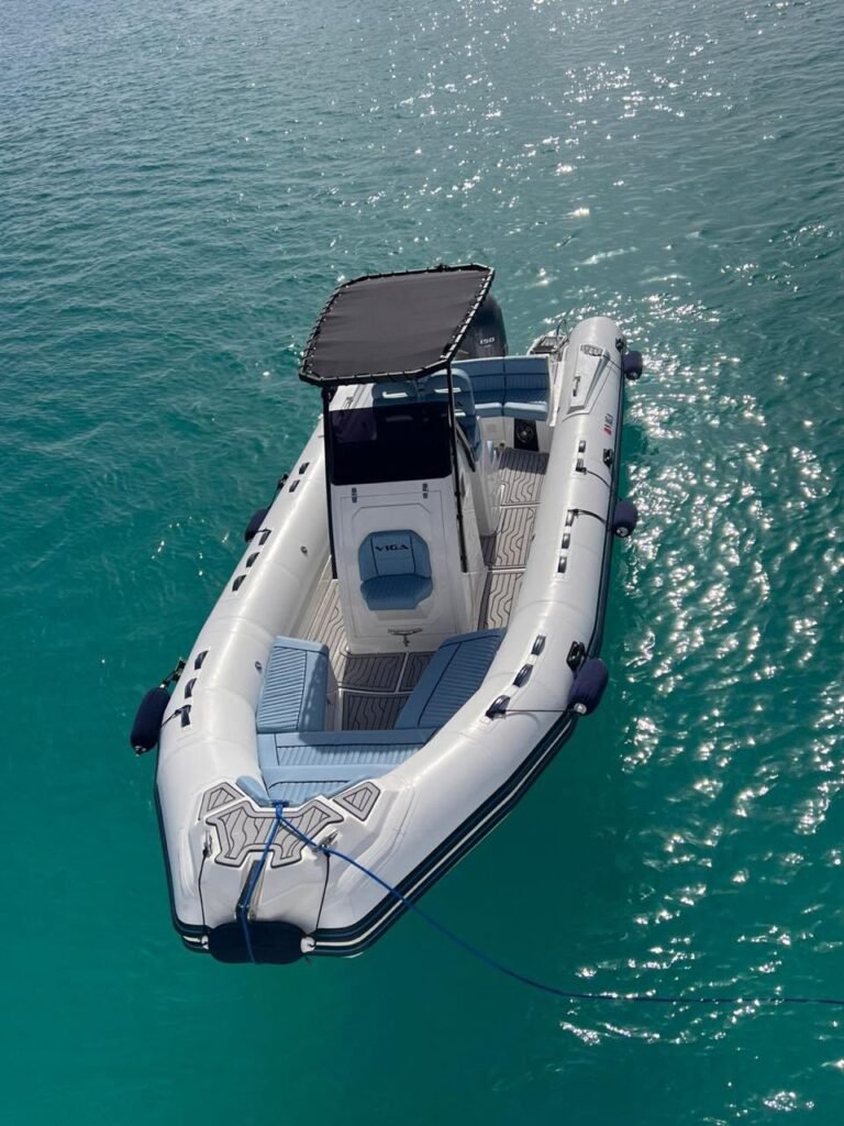Private speedboat